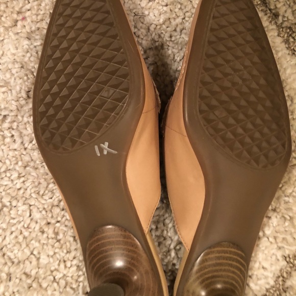 Apostrophe Leather Mules NWOT’s - Picture 6 of 6